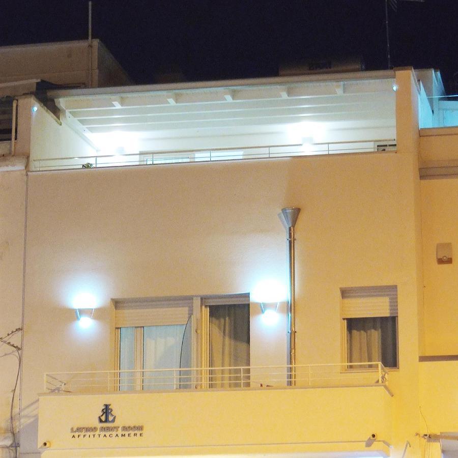Latino Rent Room B&B Vista Mare Порто Чезарео Екстериор снимка