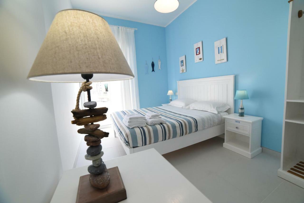 Latino Rent Room B&B Vista Mare Порто Чезарео Екстериор снимка