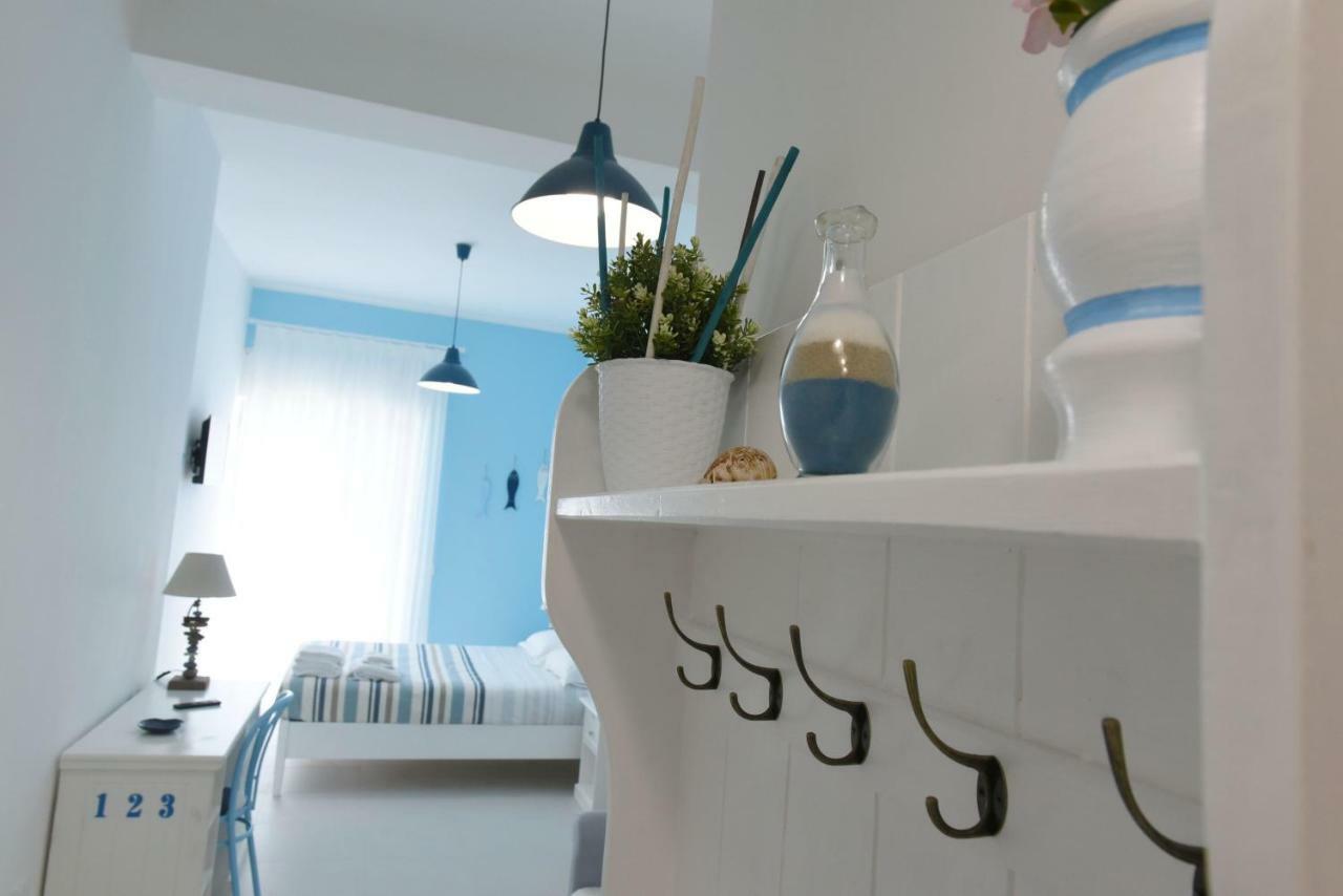 Latino Rent Room B&B Vista Mare Порто Чезарео Екстериор снимка