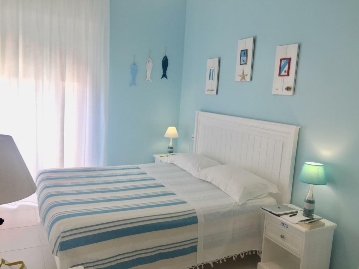 Latino Rent Room B&B Vista Mare Порто Чезарео Екстериор снимка